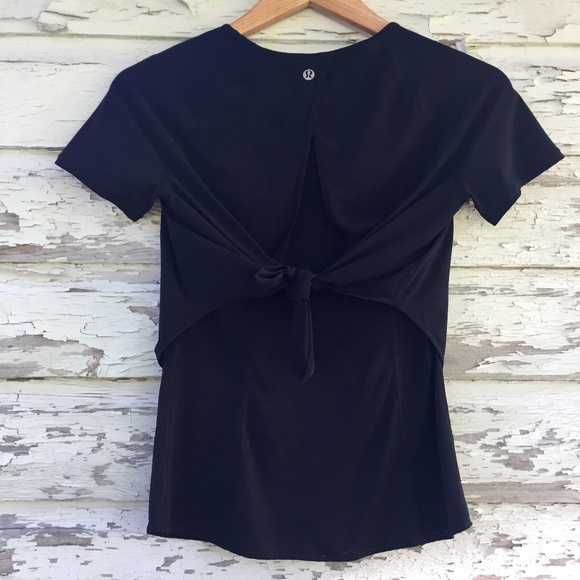 lululemon athletica Tops - Lululemon Tie Back Short Sleeve Tee in Black